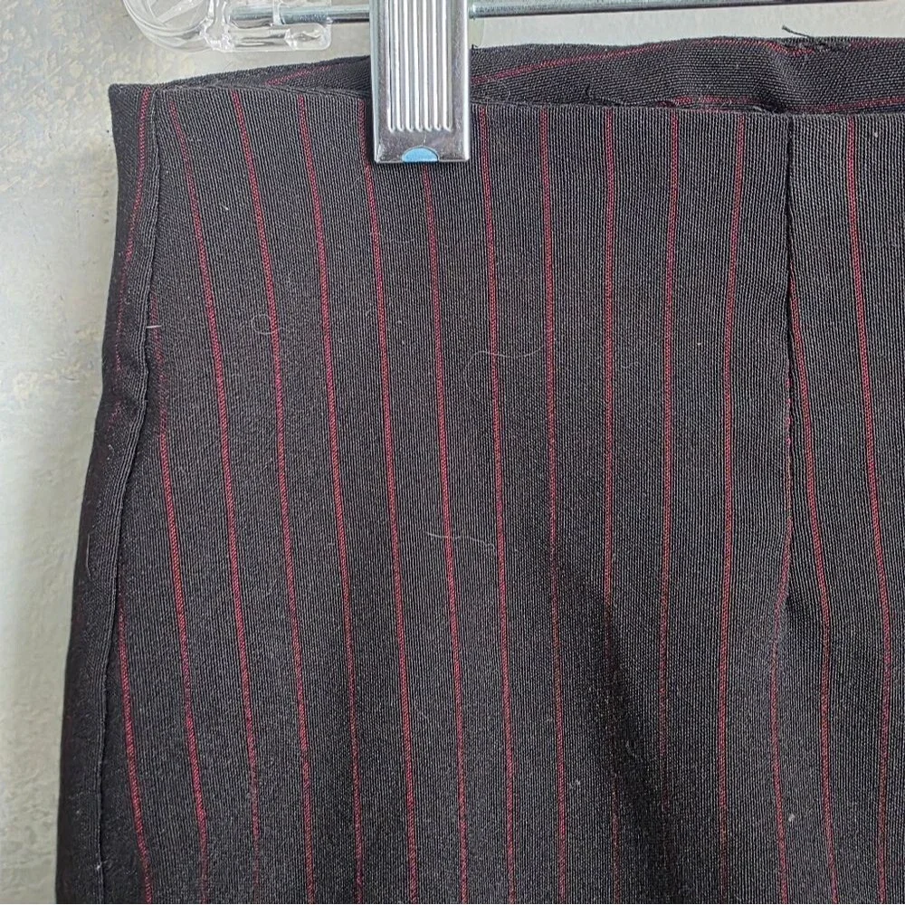 Vtg Black Pencil Skirt with Red Pinstripes Front Slit Split Hook Eye Sz 7/8 Y2K